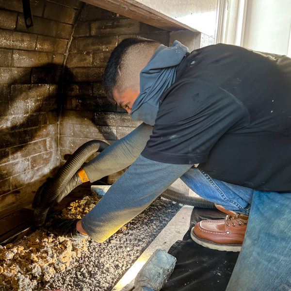 Professional chimney services available in Manhattan Beach CA